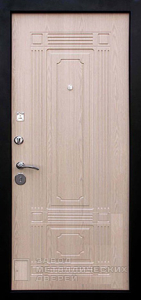 Фото «Дверь в квартиру №4» в Звенигороду